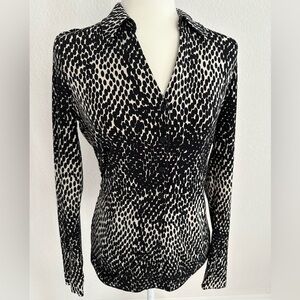 Ann Taylor Black and White Patterned Blouse